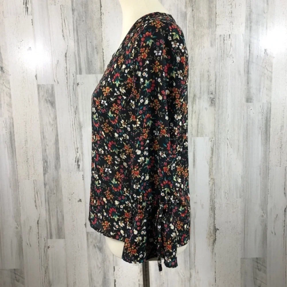 J.Crew Mercantile Black‎ Floral Bell Sleeve Blouse